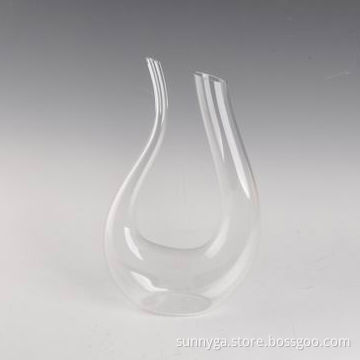 Swan-shaped Decanter with Capacity